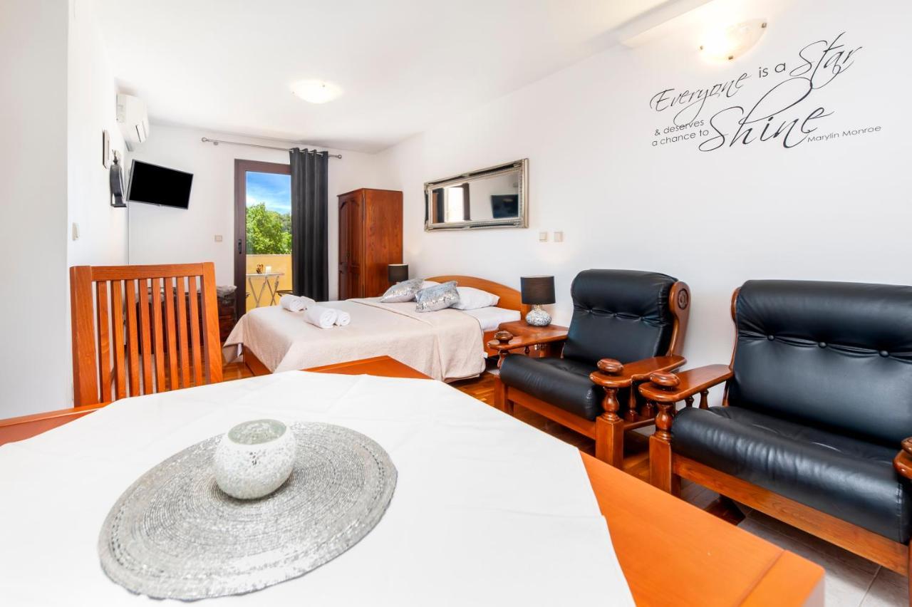 Guest House Casa Santin Rovinj Bagian luar foto